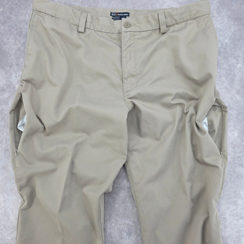 5.11 Tactical Series‎ Mens 42x32 Khaki Covert Casual Pants Tan 74332 Poly Cotton - Picture 5 of 12